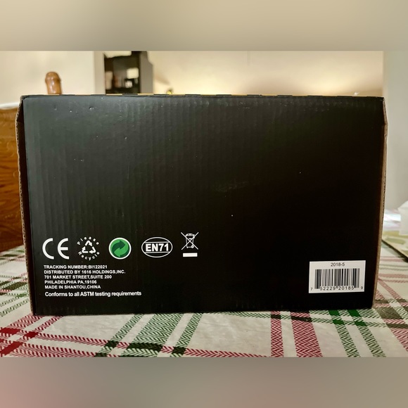 Dump Truck Friction-Powered Construction Toy - Picture 8 of 9